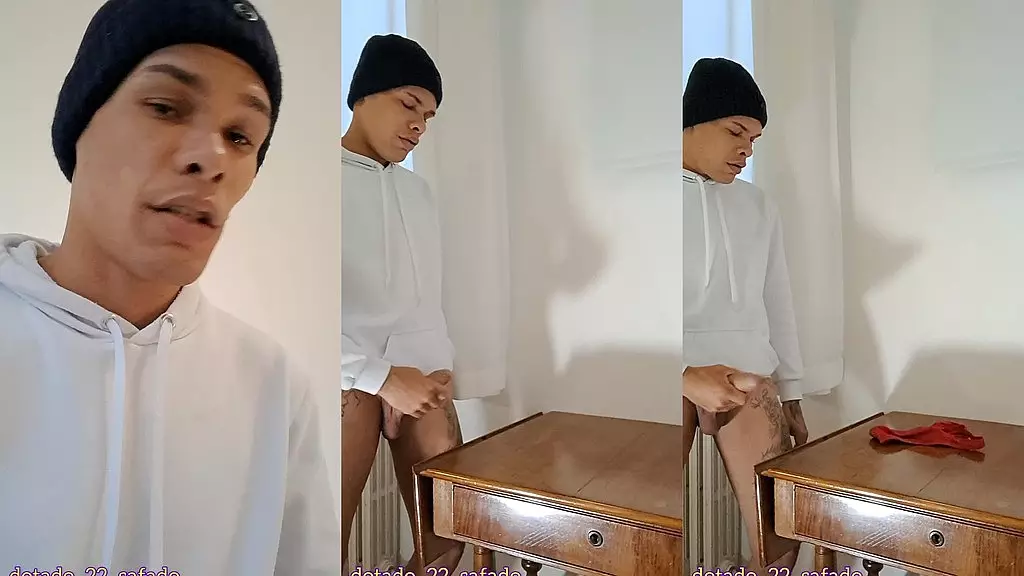 вторгся в кварту травести сабрина през