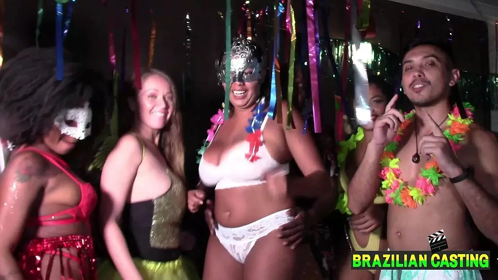 кастинг в бразильском стиле на карнавале 2023, как и ожидалось