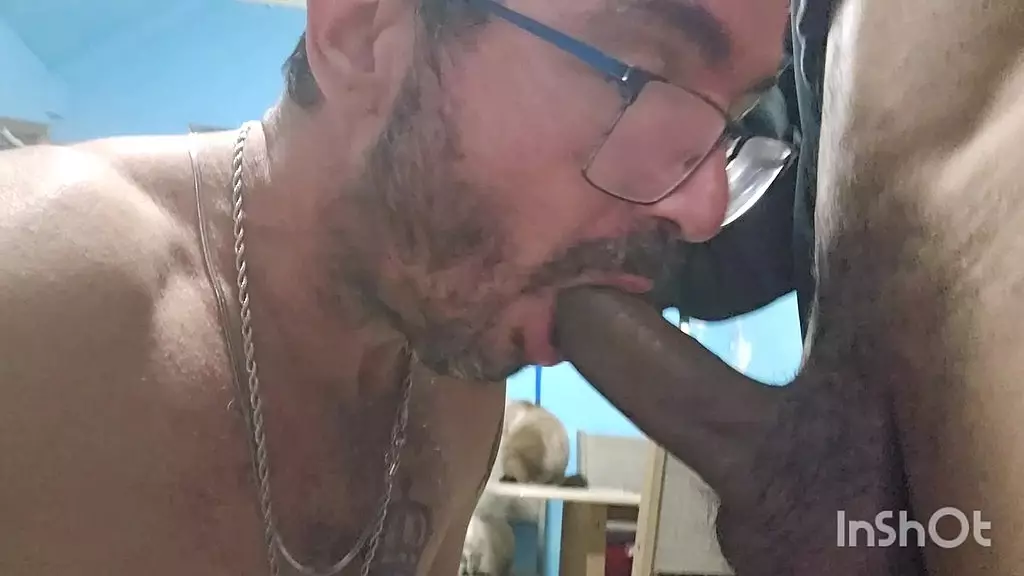 meu vizinho veio esvaziar seu pau