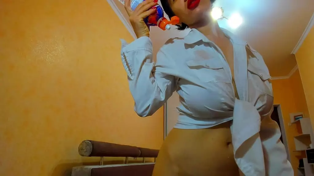 белая рубашка, масло, сиськи, киска