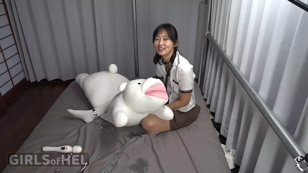 шоу мастурбации от первого лица - моя японская падчерица возбуждена