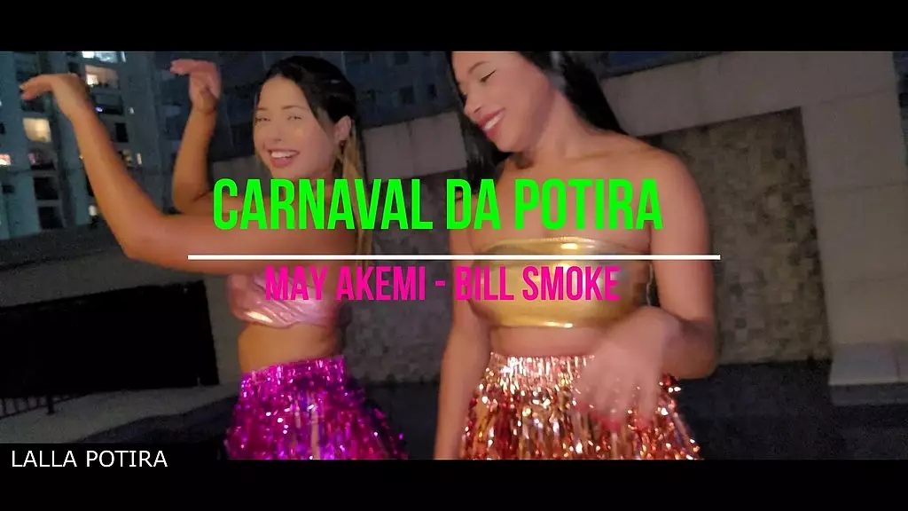 a Bagunca nesse carnaval, acabou com as duas novinhas sendando gostoso no pau!!!