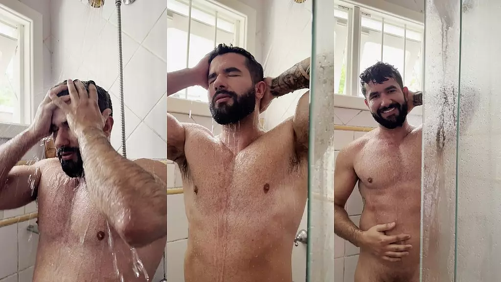 принимаю душ