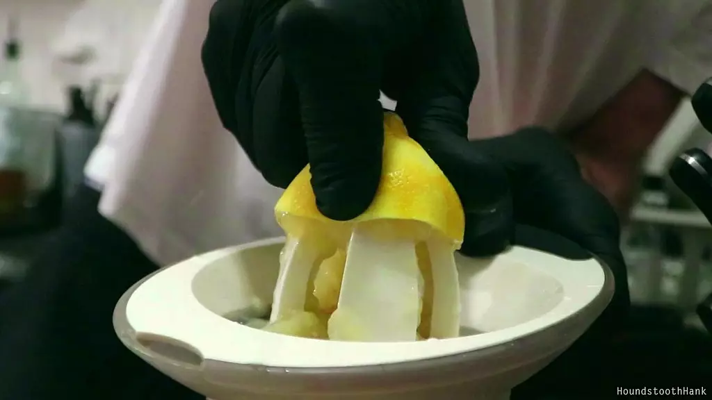 приготовление еды в перчатках asmr лимон чеснок и тимьян