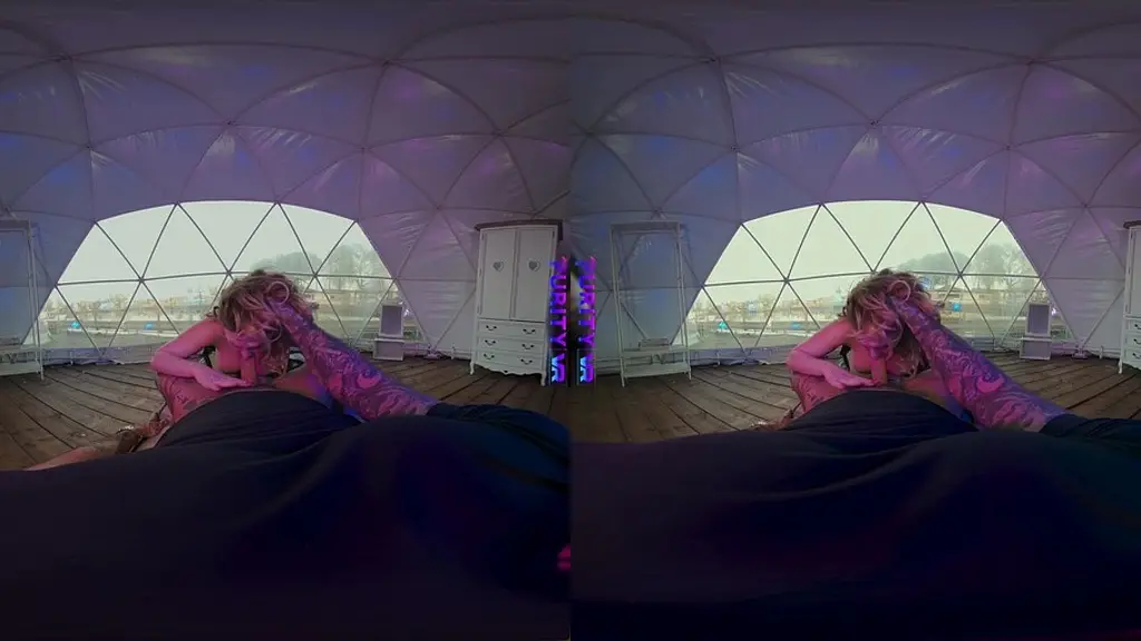 curvy stepmother - with manuela ferrari