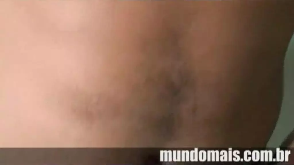 novinho motoboy tocando punheta ate gozar