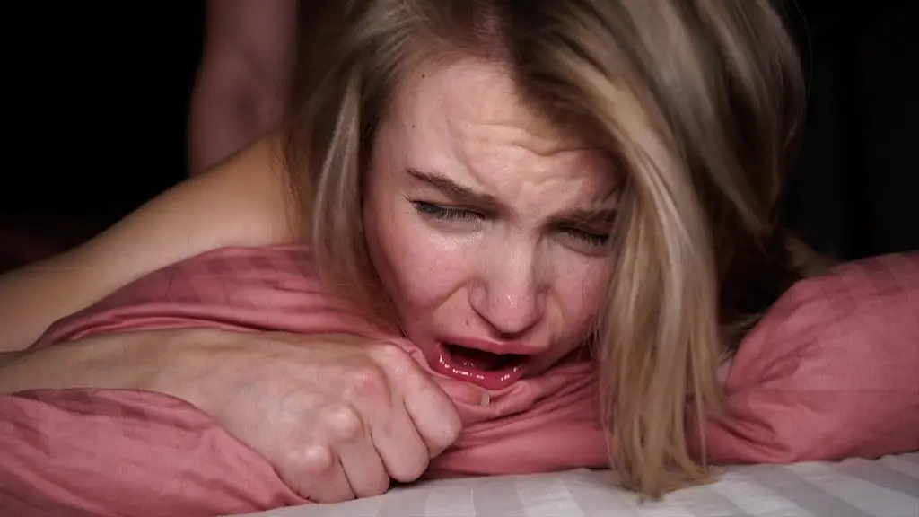 покорная 20-летняя девушка с потрясающим телом!!