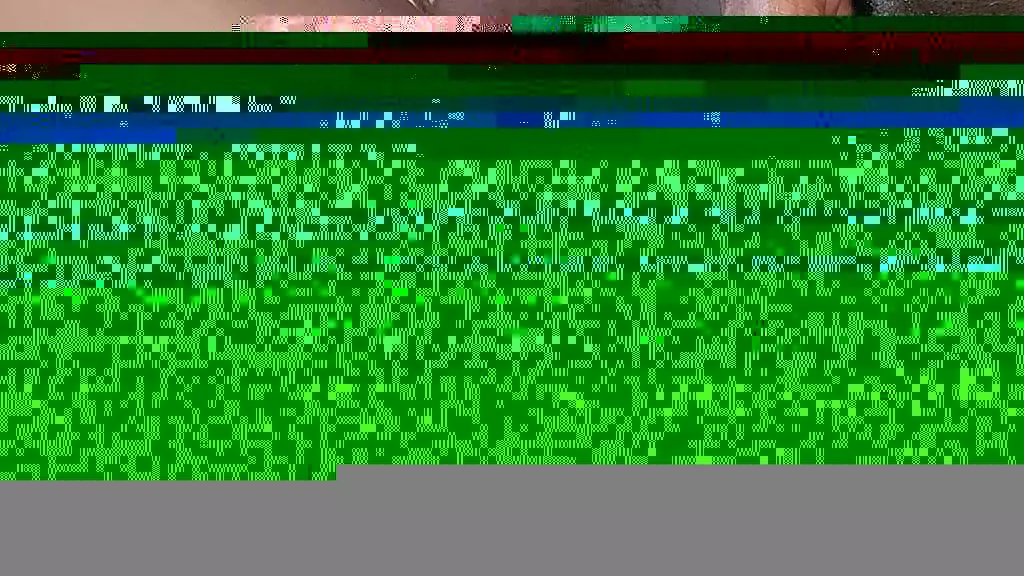 она просит одну на дорогу