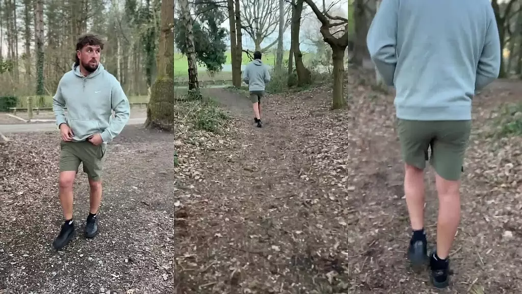 Моча на улице, подборка