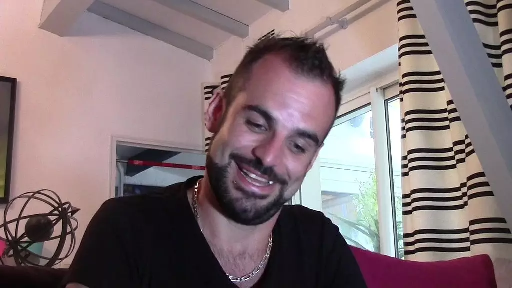 2080, сладкого твинка трахнул старший