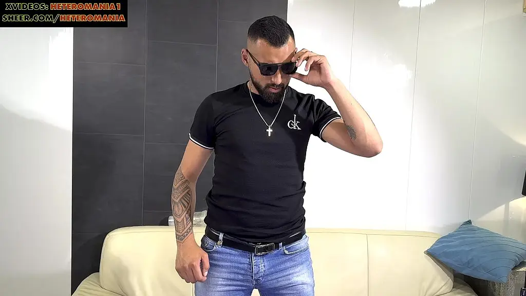 игрушечное развлечение с Каримом