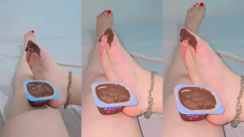 الملكة نينا доминирование для моих рабов شوكولاتة على اقدامي