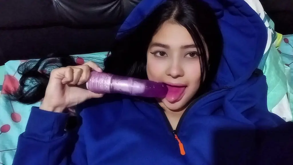 девять горячих с огромными сиськами, как у меня, так и у моего члена, как и у меня (xvideos red)