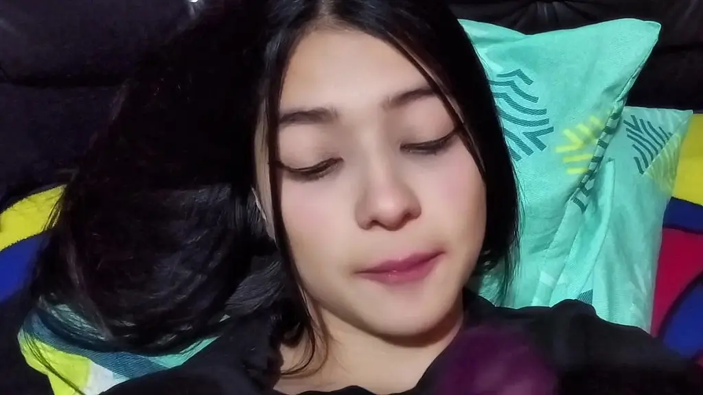 latina de grandes tetaspillada con el novio de su hermanastra en video llamada (полная полная версия)