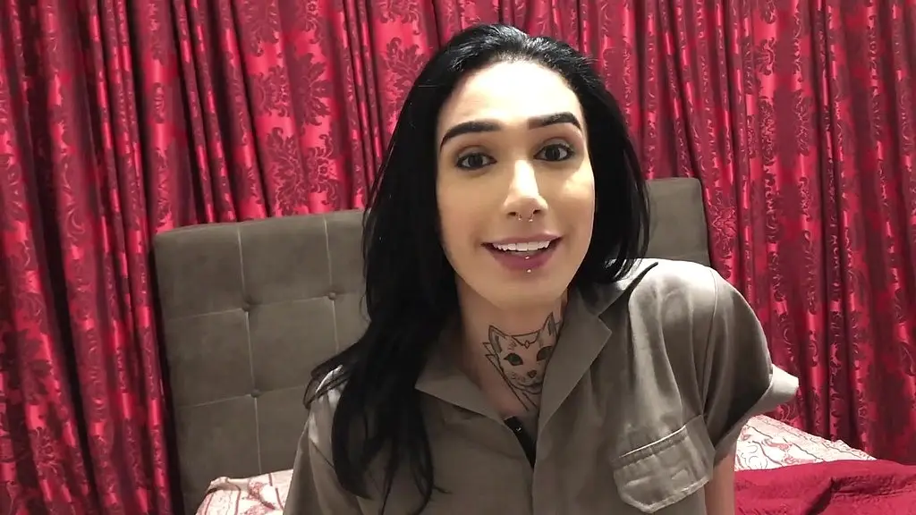 marcela dimov nos bastidores dos seus primeiros filmes porno para o quente.club