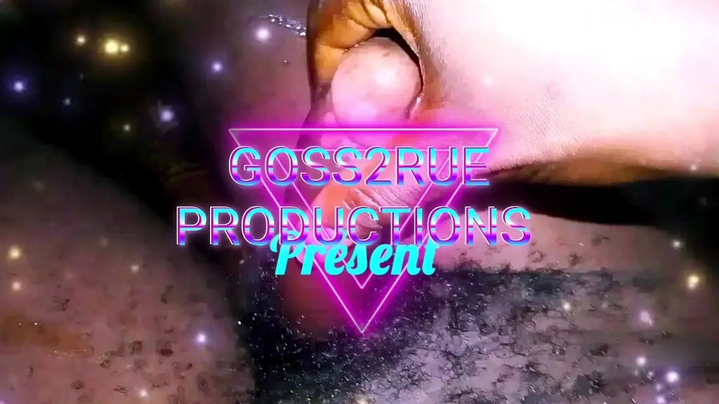 romulus jouit avec hum miamm miamm