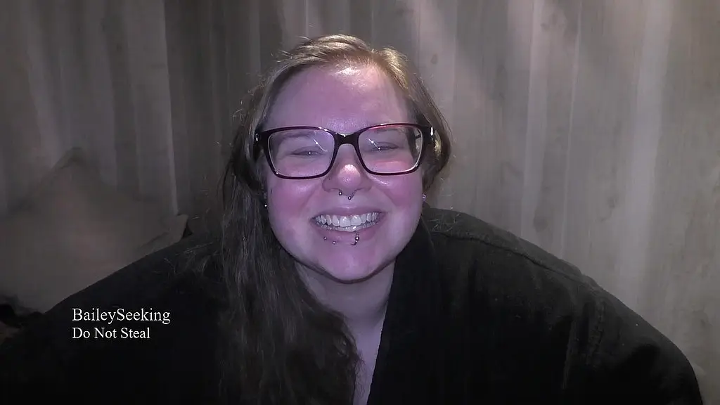 больная игра в нос