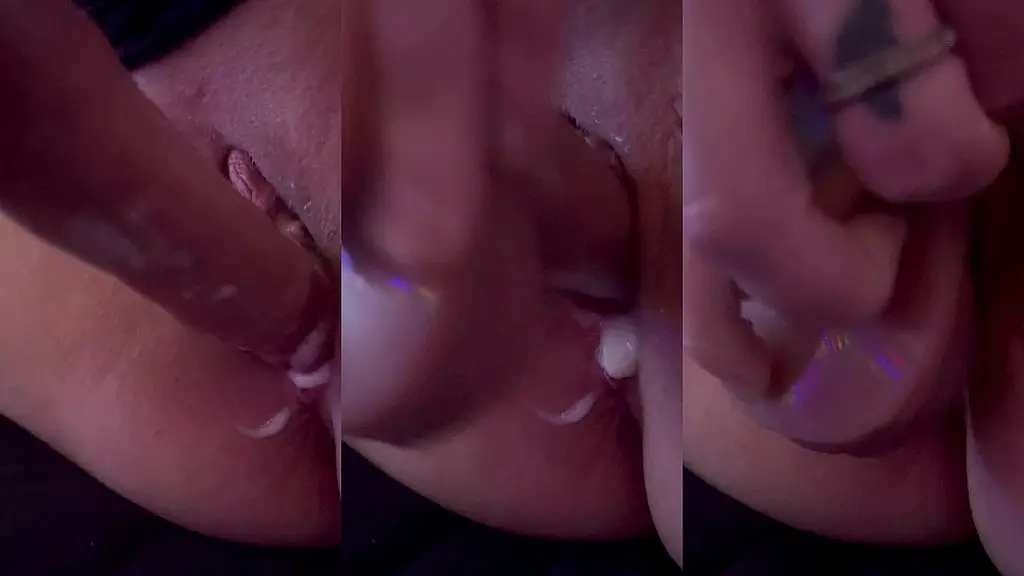 трахаю мою мокрую киску своей игрушкой