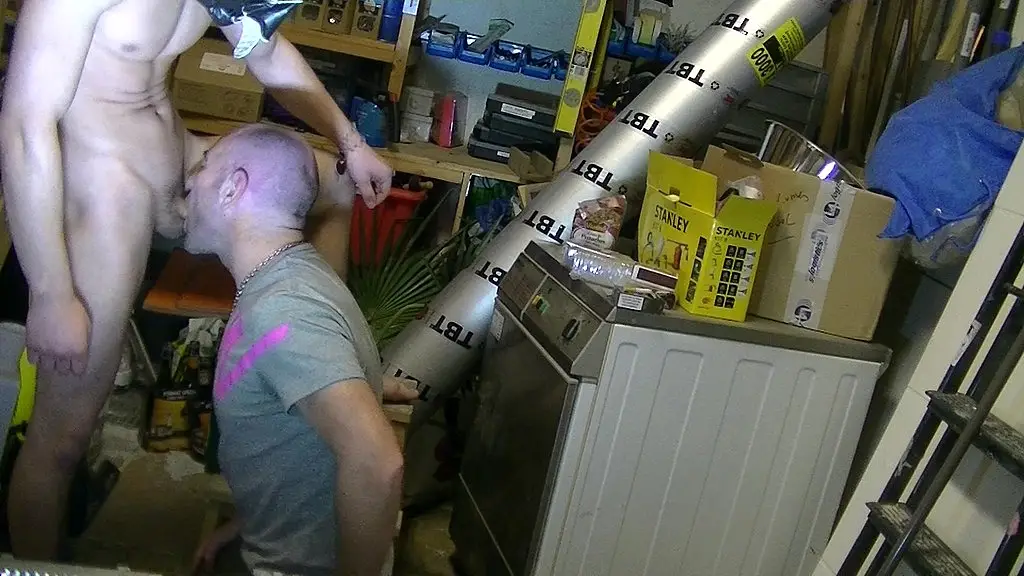 2128 french boy sucking straight twinks