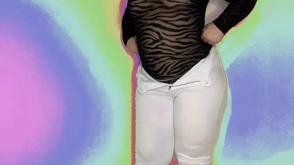 milf con culo psicodelico