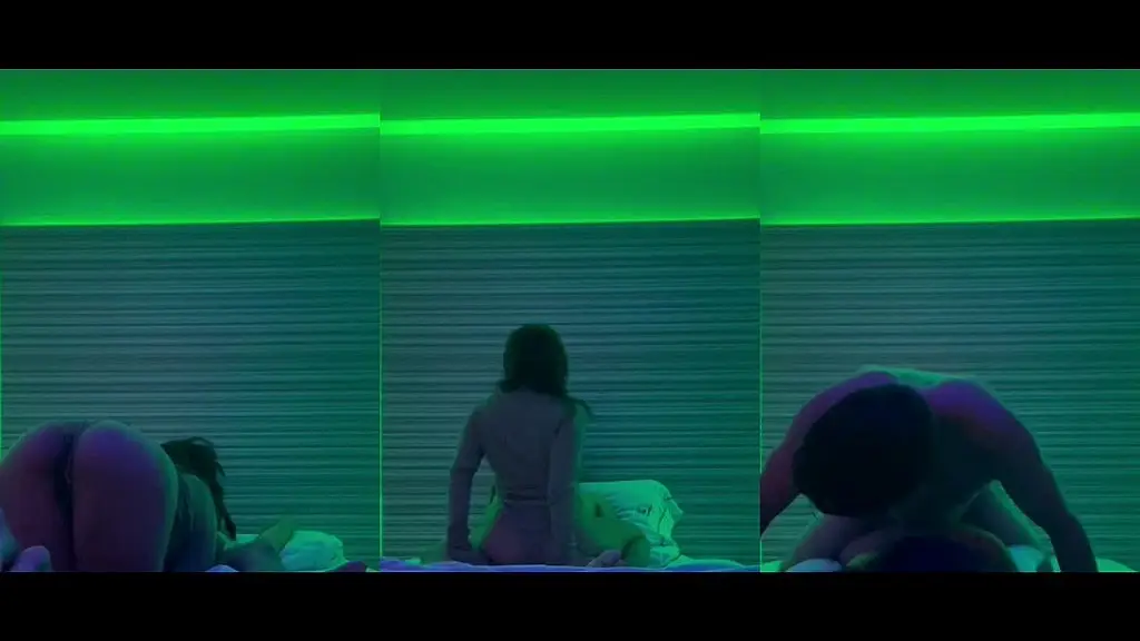 гемидос реалес. Бахо-ла-Лус-Верде-дель-Мотель: Элла Арриба... и до конца