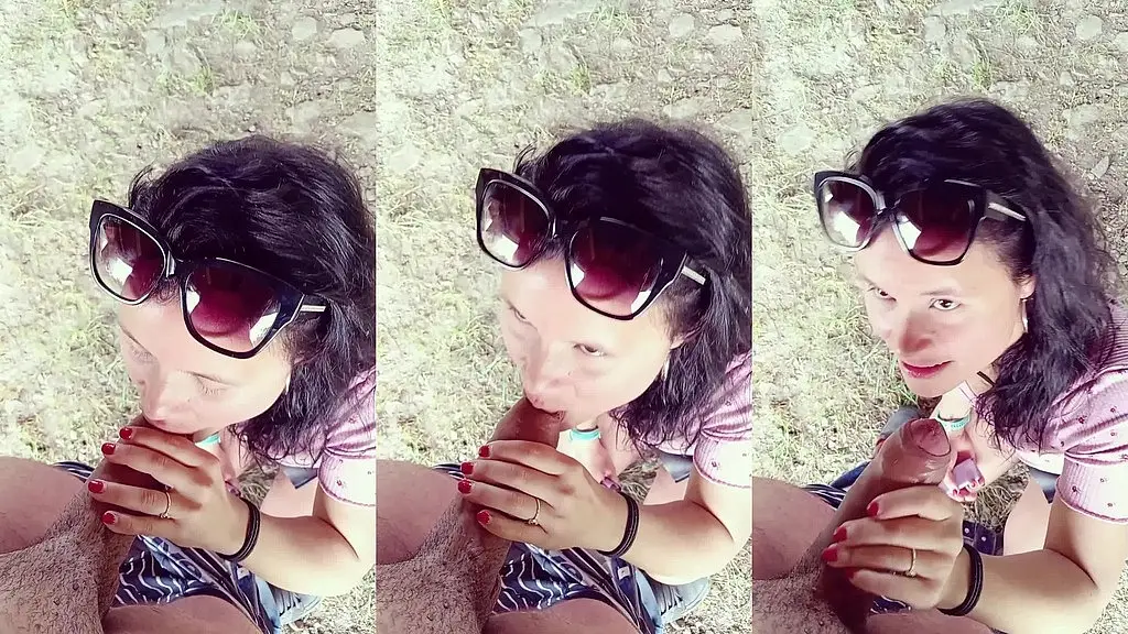 une bonne grosse bite qui rempli entierement ma bouche