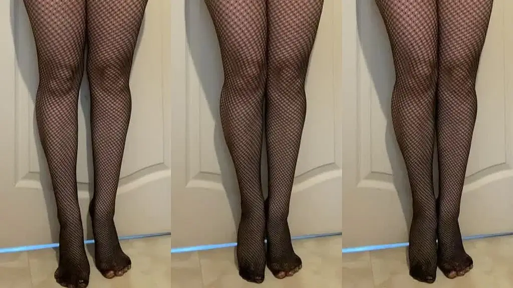 tu aime les etudiantes viens me demande d’enlever ce collant et te chauffer ...