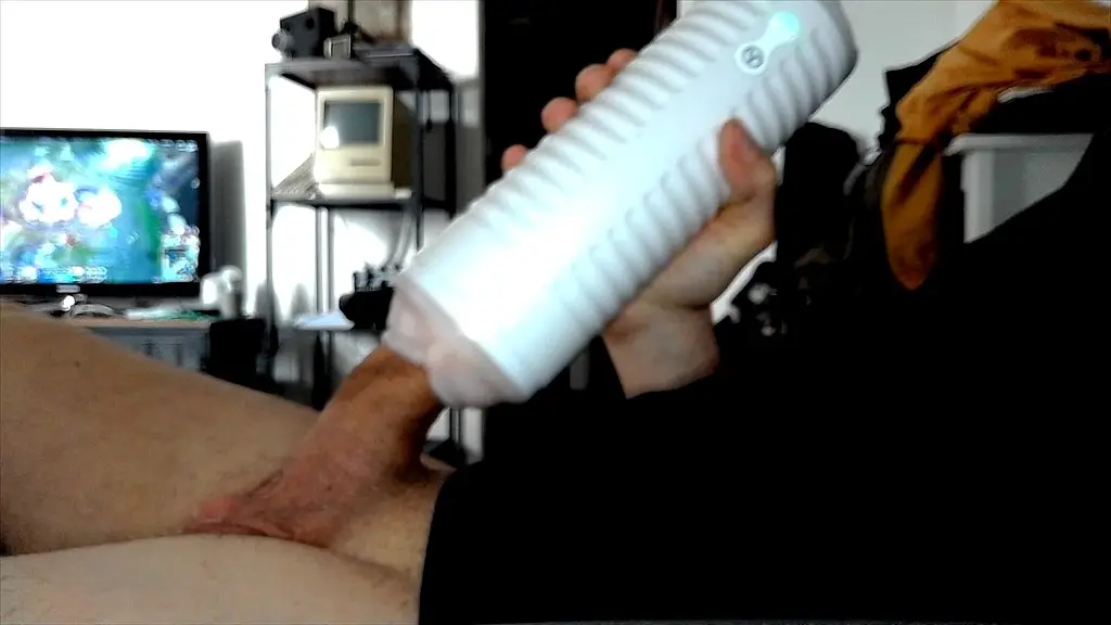 je vais bientot ejacule