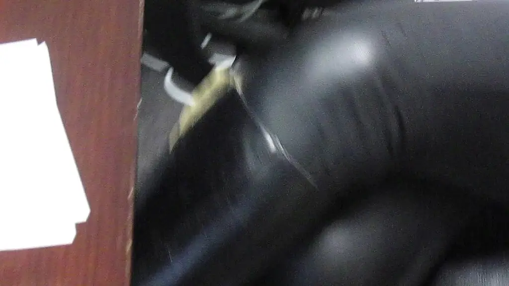 un collegue professeur est venu discuter avec moi, dans mon bureau, le dossier ...