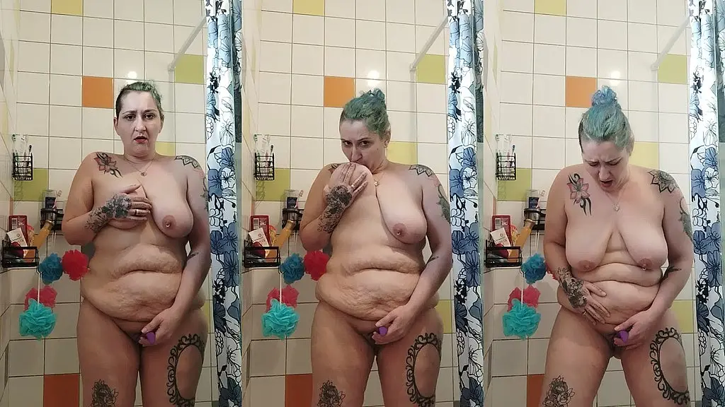 petite video masturbation sois la douche