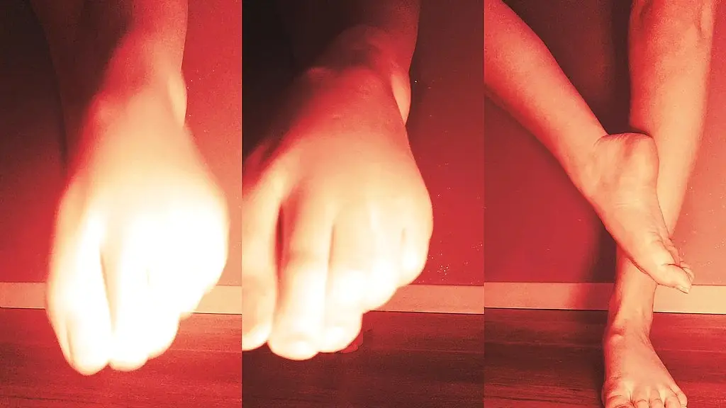 petite video sexy pieds nu