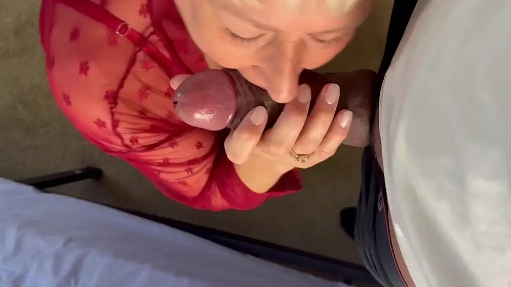 watch me suck and deepthroat that huge cock, do you think it will fit in my tight milf pussy?