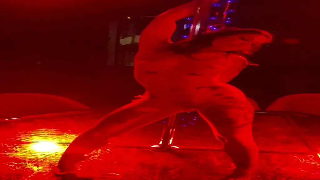 quand c’est la fin de soiree en club est que tu t’ennuie avec les copines