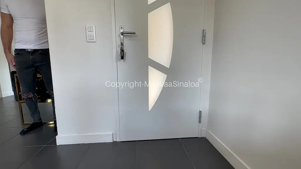 nouvelle video cadeau de 10 min mes coquins mon cocu m’ecoute entrain de me ...