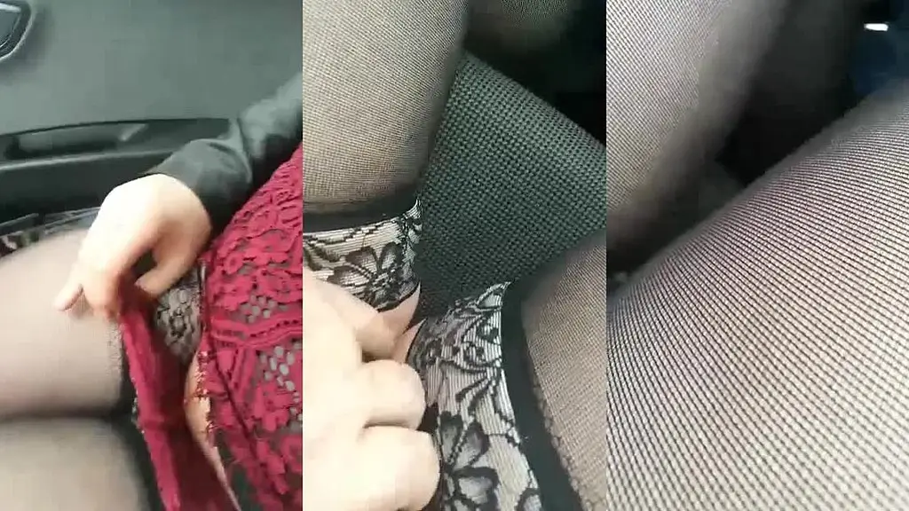 il me touche pendant il roule et me fait un bien foutu veut la suite quand...