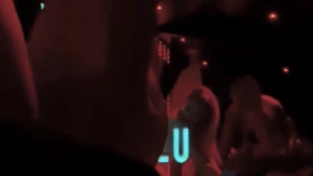 partouze en club libertin avec des copines (20 min)