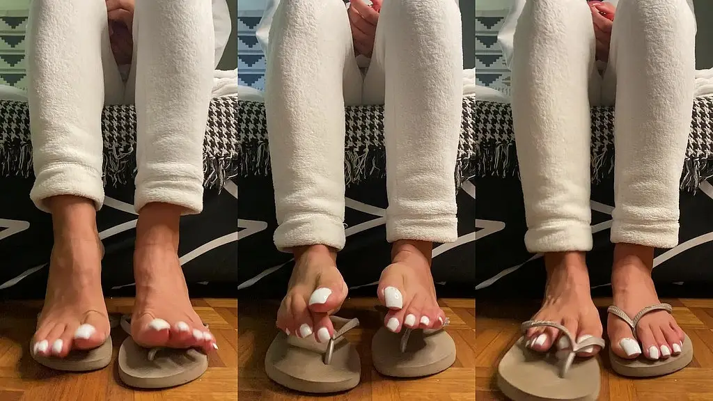 feetworship en tong avec mes beautiful white toes