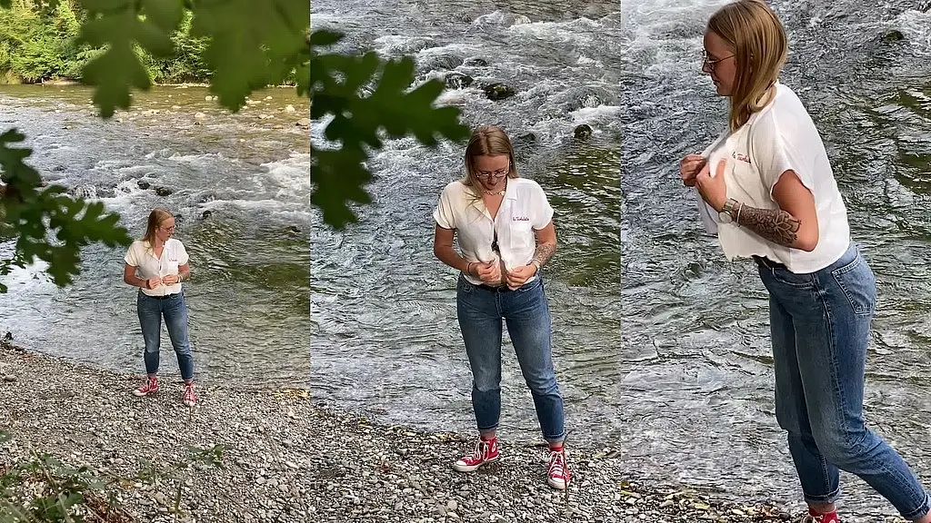 oups j’etais observee je pense