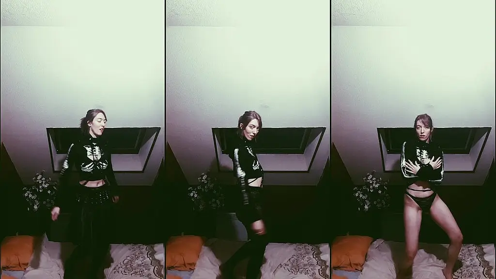streaptease en gothique sur de la kpop video de 4 min - erotique de quoi ...