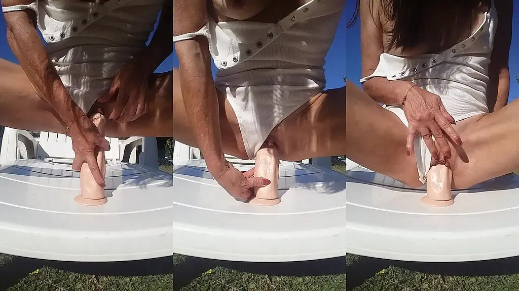 apres le concombre, ma p tite chatte etroite s enfile encore du gros calibre ...