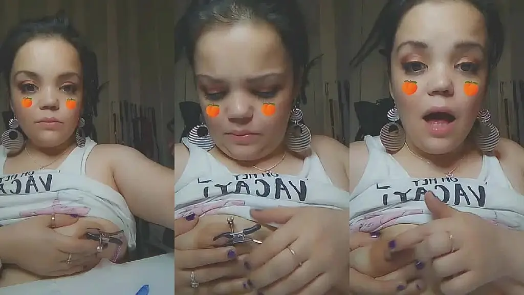 (switch) retrait des pinces a seins, apres defi de pose de 20 min!! je les ai ...