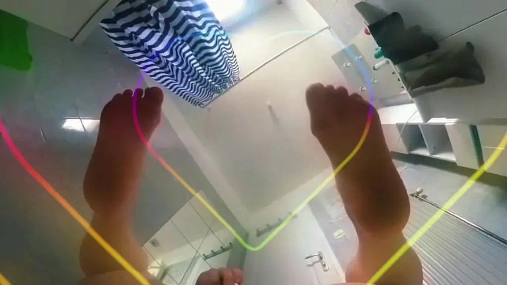 je me fais un plaisir avec mes sextoys et ca finit en belle fontaine