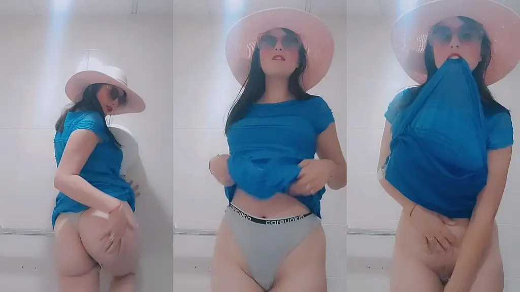 je t emmene avec moi dans les toilettes du restaurant ??je fais tomber le...