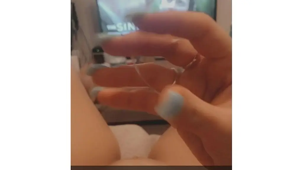 video de 6min30 resumee de ma soiree en solo, elle est tres excitante mon ...