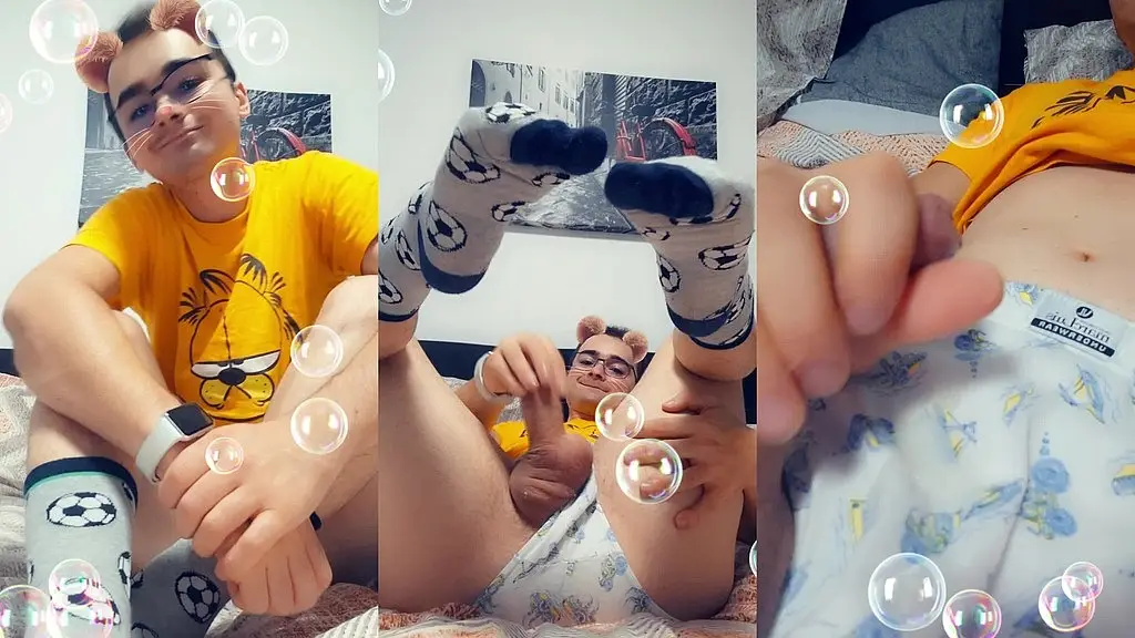 naughty college boy make snapchat cum video for his daddy