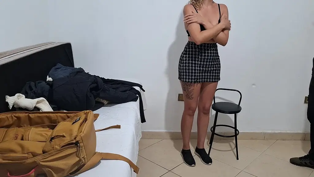 search ends in sex so she won t be arrested by the airport guard.