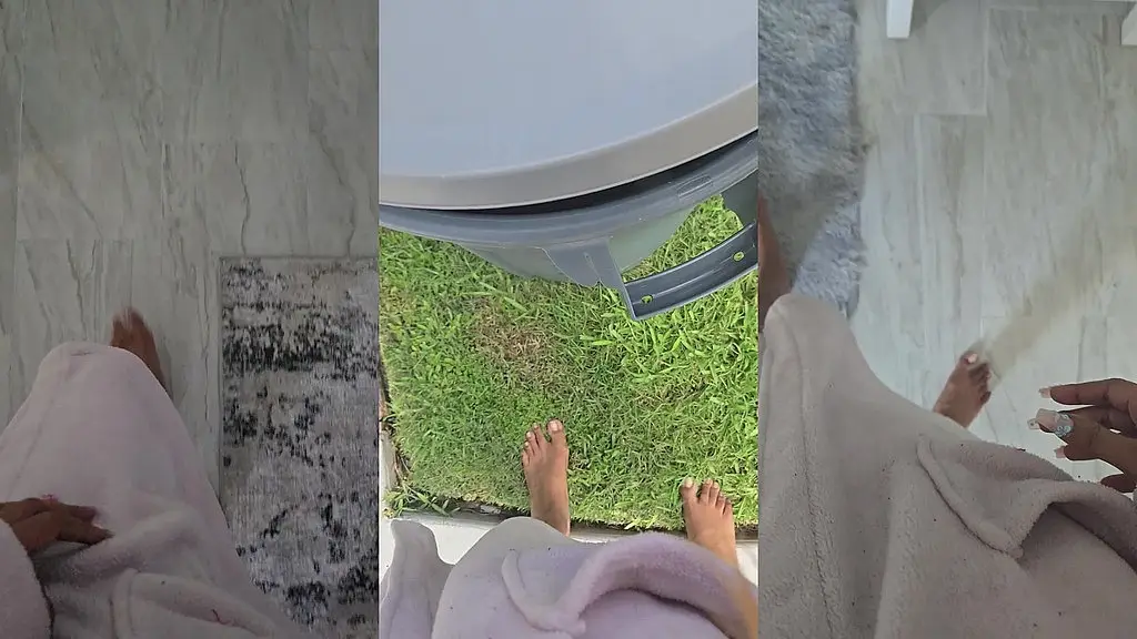 come with me to grab the garbage can!