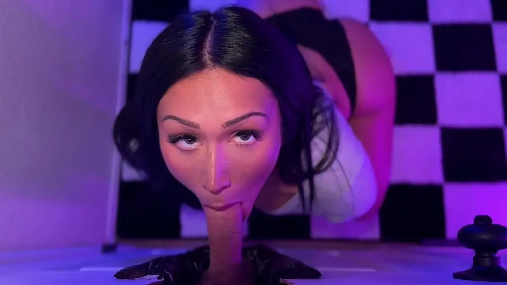 the doll bella sloppy gloryhole blowjob