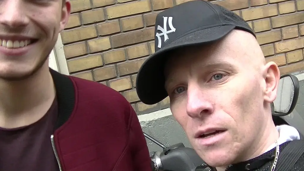 2219 mature boyf ucked raw by young straight twink