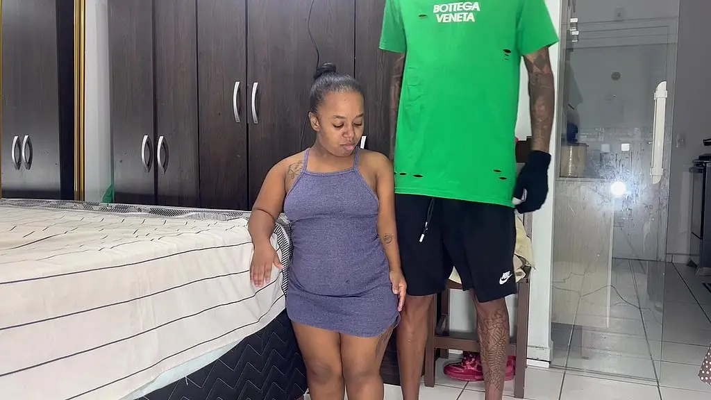 eu topique o nina abravanel batendo na cara das puta e enfiando numa pica no anazinha 1.5 m e cinco